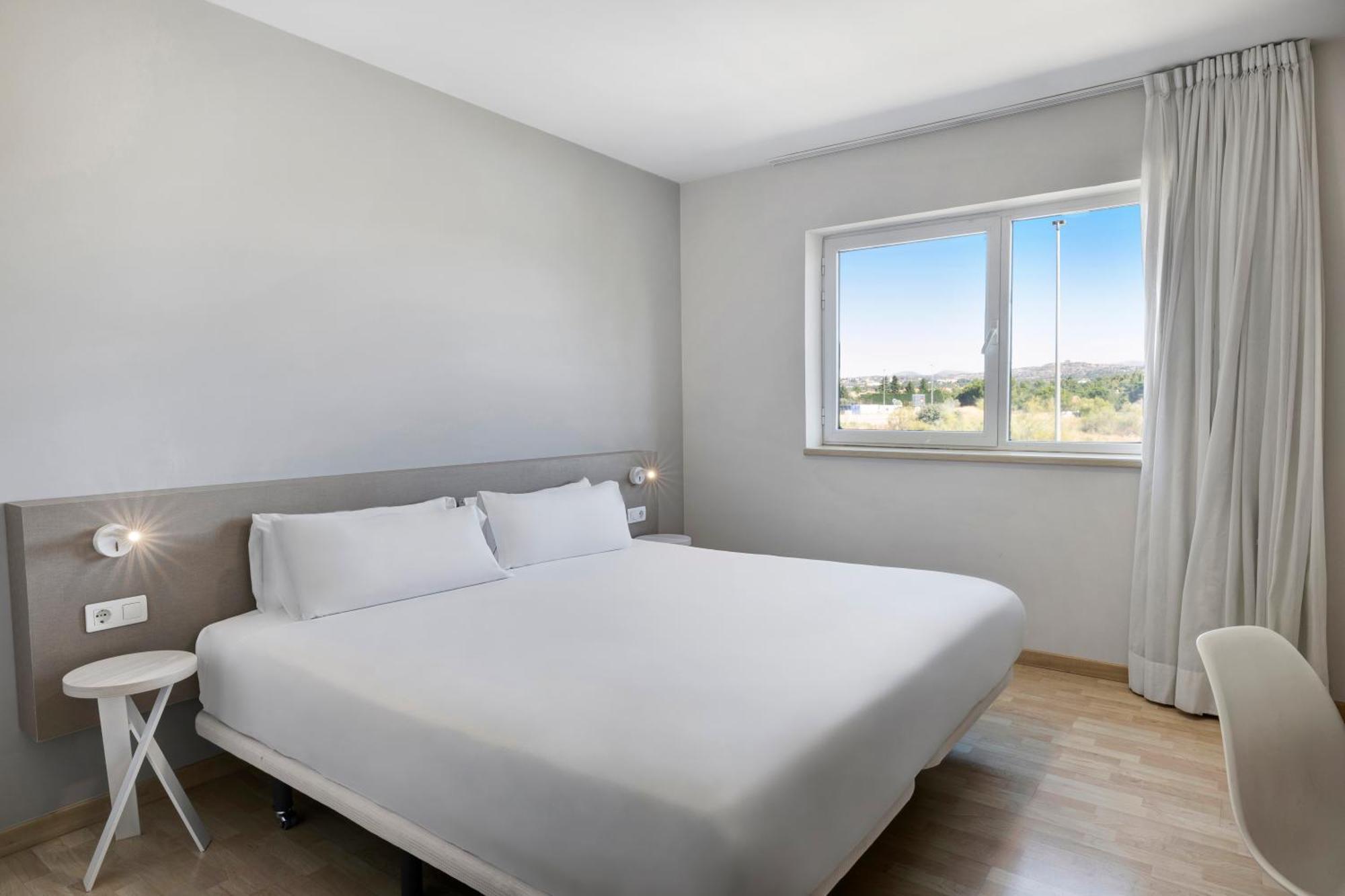 B&B Hotel Madrid Las Rozas Exteriör bild